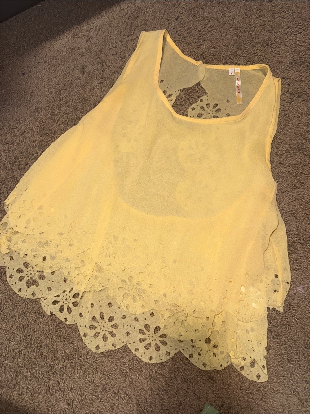 Beachy Light Yellow Sleeveless Eyelet Hem Tank Top